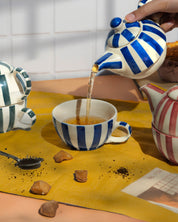 Jamboree 2-1 Teapot and Cup
