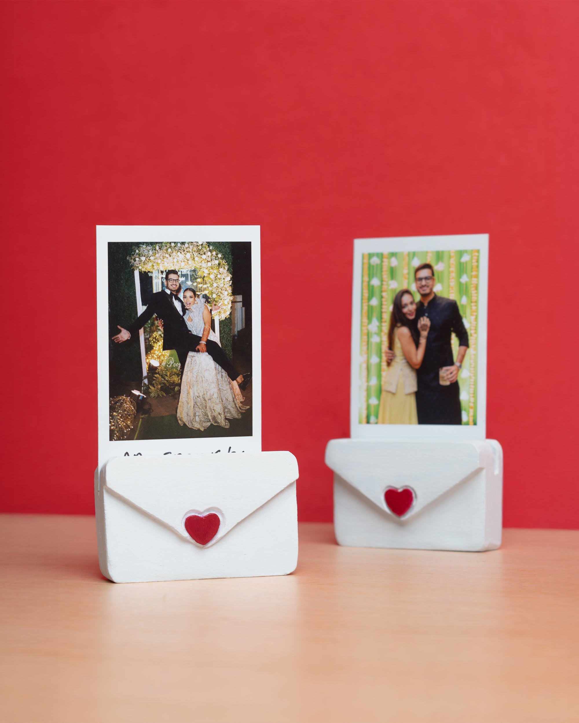 Heart Mail Holder - Set of 2